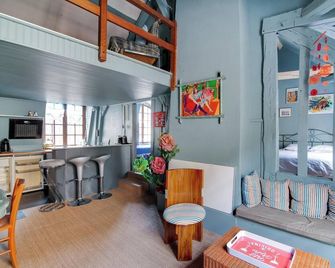 Appartement charmant à Troyes avec cour intérieure clôturée - 50 m² - Troyes