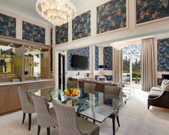 Fairmont Windsor Park - Englefield Green - Dining room