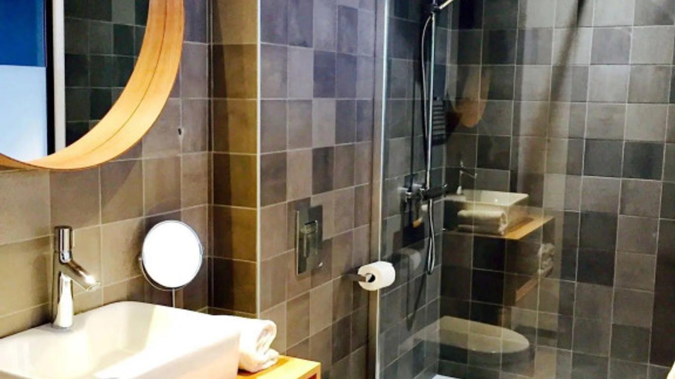 Hôtel des Voyageurs