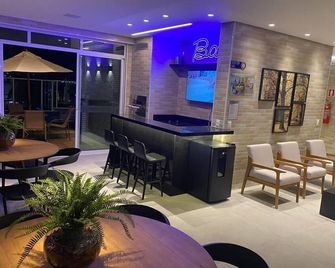 Edifício Promenade II Apt 1008 - Mandi Hospitalidade - Maceió - Bar
