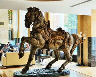 Taj Chandigarh - Chandigarh - Lobby