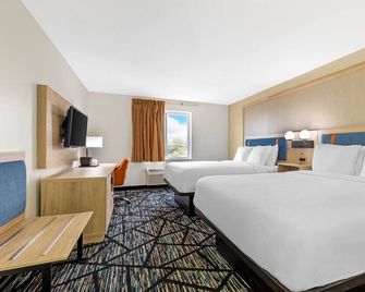 Bay Inn & Suites Troy - Troy