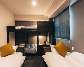 Bakuro - Doyanen Hotels - Osaka - Bedroom
