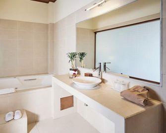 El Dorado Classic Hotel - Iquitos - Bathroom