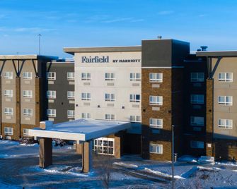 Fairfield Inn & Suites by Marriott Airdrie - Airdrie - Building