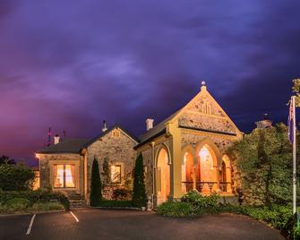 Mount Lofty House - Crafers - Building