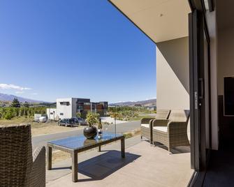 Central Park Apartments - Cromwell - Terasa