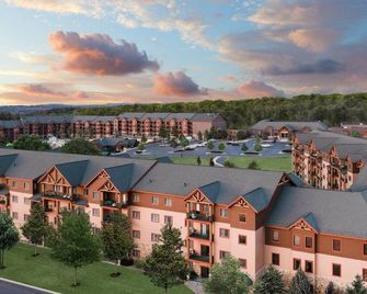 Unforgettable Family Fun at Wyn. Glacier Canyon- Water Park Passes Included-2 Bd - Lake Delton - Building