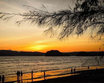 Holiday Style Ao Nang Beach Resort, Krabi - Krabi