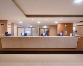 Hotel Caiua Express - Maringá - Front desk