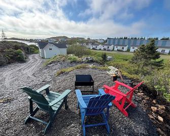 Scout's House - Twillingate - Innenhof
