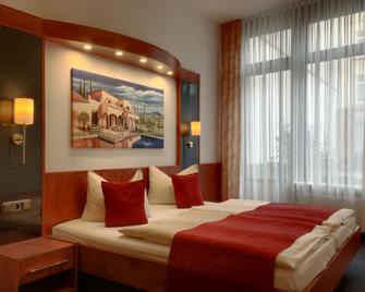 Hotel Hansa - Offenbach am Main - Bedroom