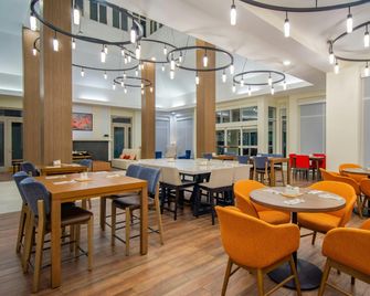 Hilton Garden Inn Danbury - Danbury - Restaurant