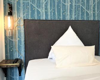 Thuns Dorfkrug - Werdohl