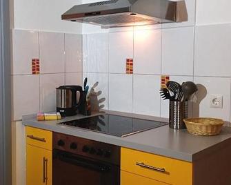 Falkenhof premium - Ferienwohnung - Bayerisch Eisenstein - Kitchen