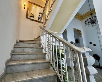 Vapor 156 Boutique Hotel - Havana - מדרגות