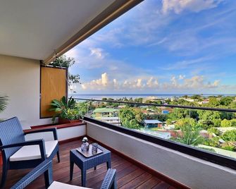 Mahana Suite - Magnificent Sea & Mountain View - Papeete - Balcón
