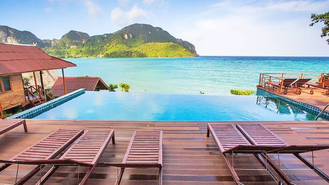 The Cobble Beach Hotel- Phi Phi Island