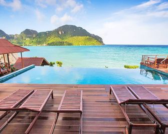 ذا كوبل بيتش - جزر في في - حوض السباحة