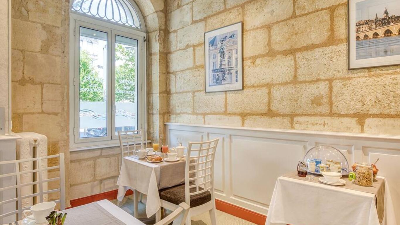 Hôtel des Voyageurs Centre Bastide