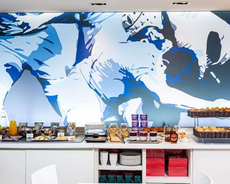ibis Styles Toulouse Nord Sesquières - Toulouse - Buffet