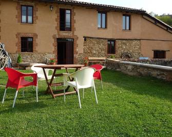 Molino De Respenda (Rural House With Full Rental) - Santibáñez de la Peña - Patio