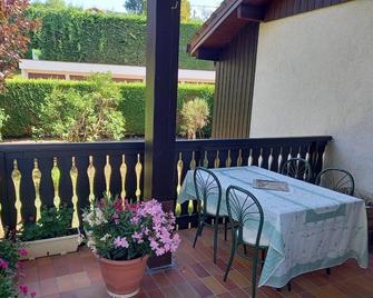 t2 paisible dans un cadre arboree - Publier - Balcon