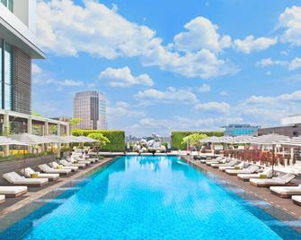 W Taipei - טאיפיי - בריכה