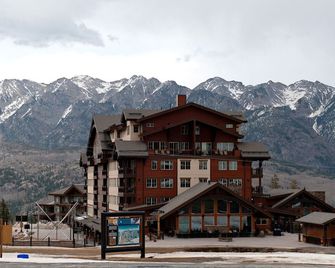 Premier Building at Purgatory - Ski in/ Ski out - Views - Rico - Edificio