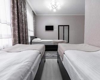 Mixx Hotel - Каракол - Спальня
