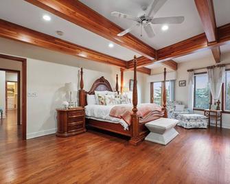 Waterfront -Ocean view-4 bedroom 4 1/2 bath August only Rental - Sea Girt - Habitación