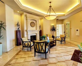 Luxury Waterfront Loft Condo - Fort Myers - Lobby