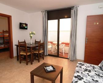 Apartamentos Ar Caribe - Lloret de Mar - Eetruimte