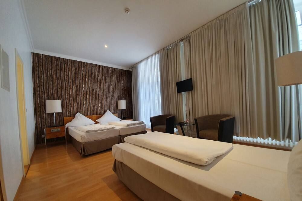 إيرلانغر هوف - برلين - غرفة نوم