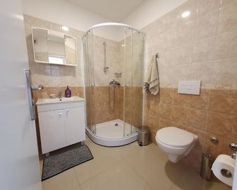 Madonna Apartments - Karlovy Vary - Koupelna