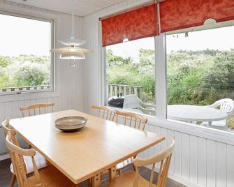 8 Person Holiday Home in Hjorring-by Traum - Hjorring - Jídelna