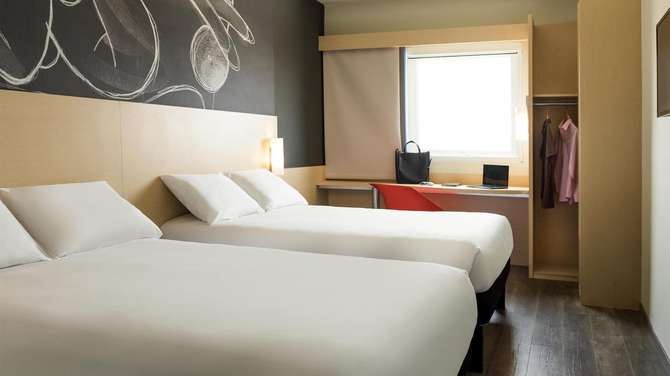 ibis Irapuato