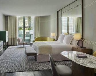 إس إل إس لوكس بريكيل - ميامي - غرفة نوم