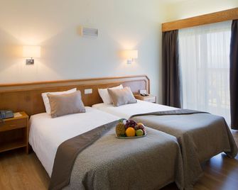 Hotel Sao Jorge Garden - Velas - Bedroom