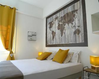 Ô 36 Rempart Sud B&B - Aigues-Mortes - Habitación