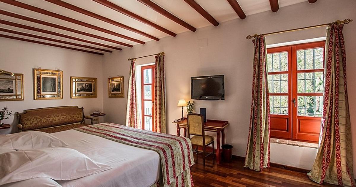 Las Casas de la Judería de Córdoba from £34. Córdoba Hotel Deals & Reviews  - KAYAK
