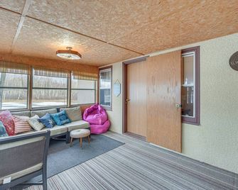 Mason Cabin With Private Dock On Marengo - Mason