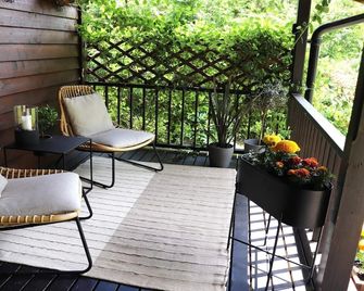 5 Person Holiday Home in Hjaernarp-by Tr - Hjärnarp - Balkong
