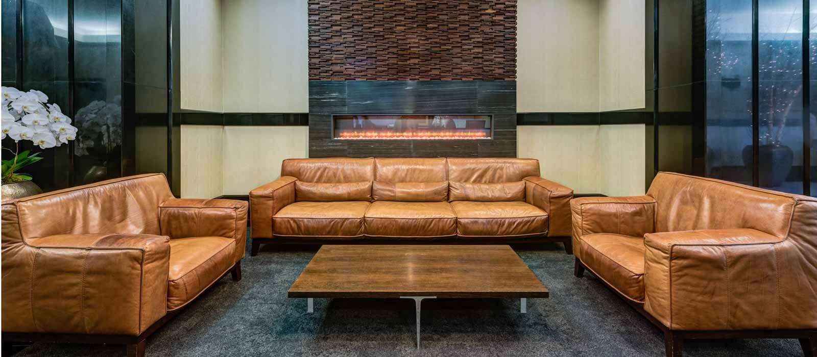 Carmana Hotel & Suites