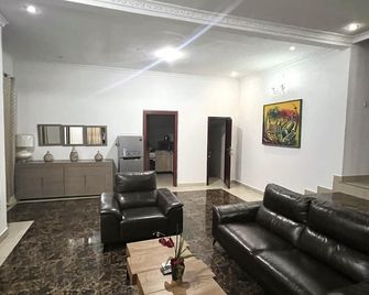 Le Double Ehtereal - Residence Alpha - Kinshasa - Living room