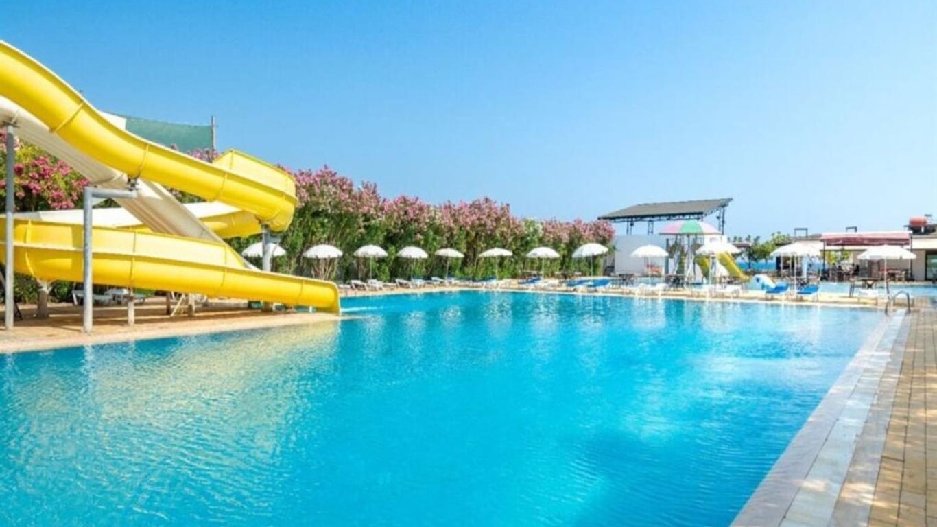 Atlas Beach Hotel