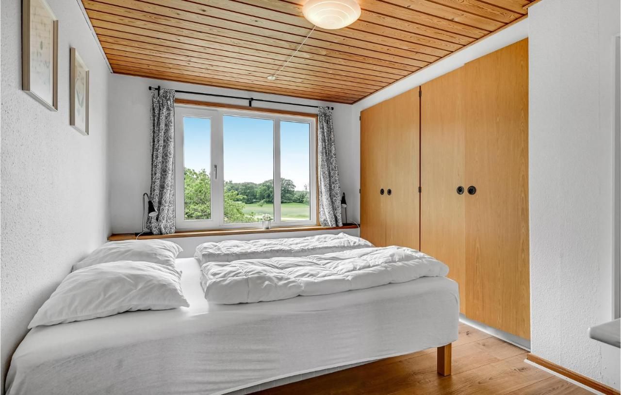 Four-Bedroom Holiday Home In Grenaa – Grenaa