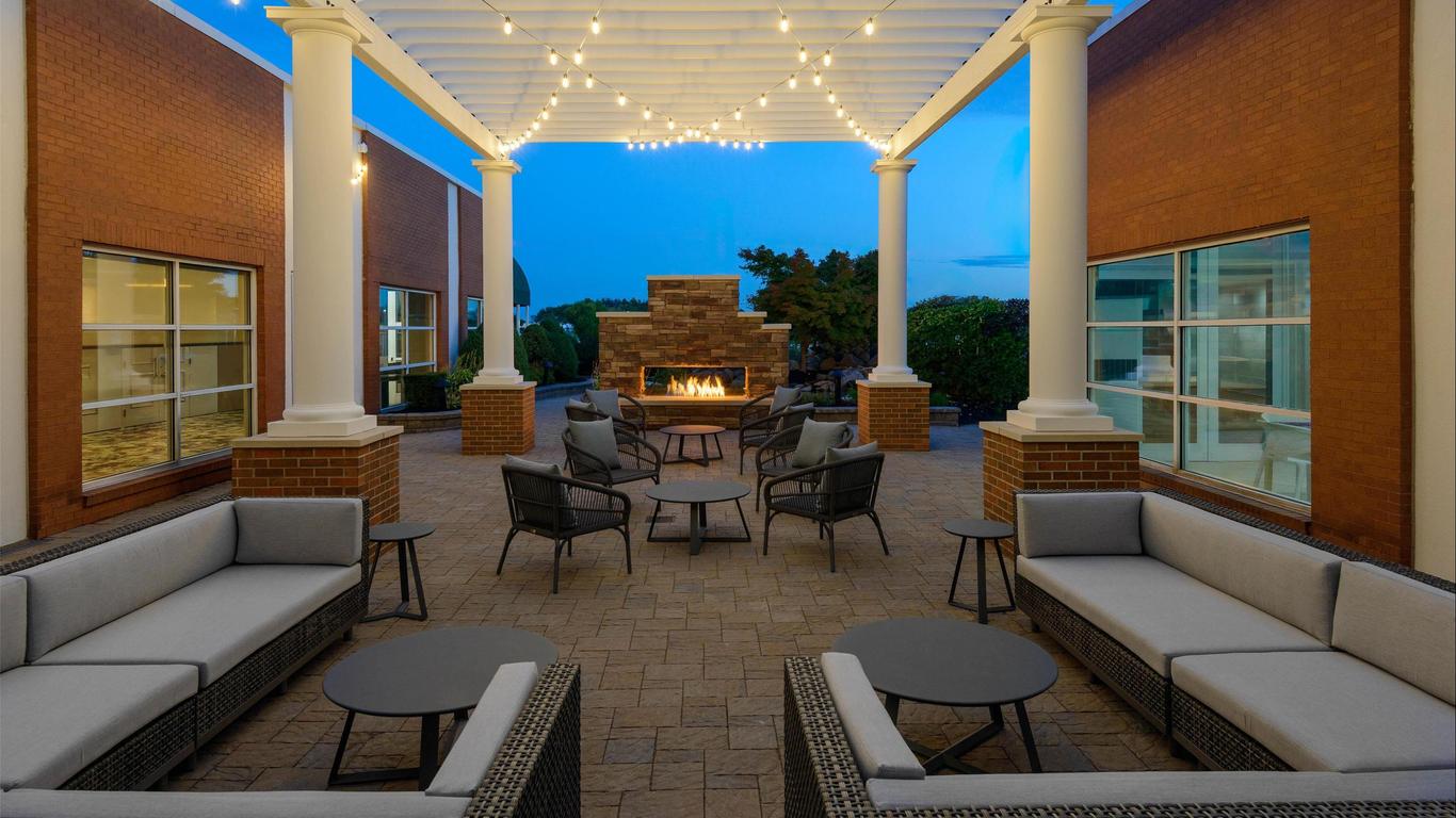 Hilton Garden Inn Buffalo Airport