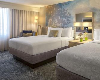 Courtyard by Marriott Cleveland Airport/South - Middleburg Heights - Makuuhuone