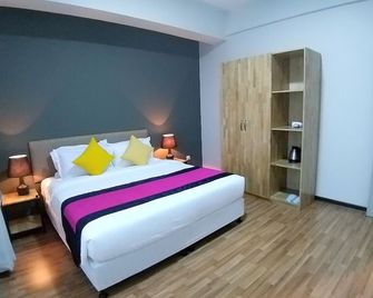 Myanandar Residence Hotel - Yangon - Bedroom